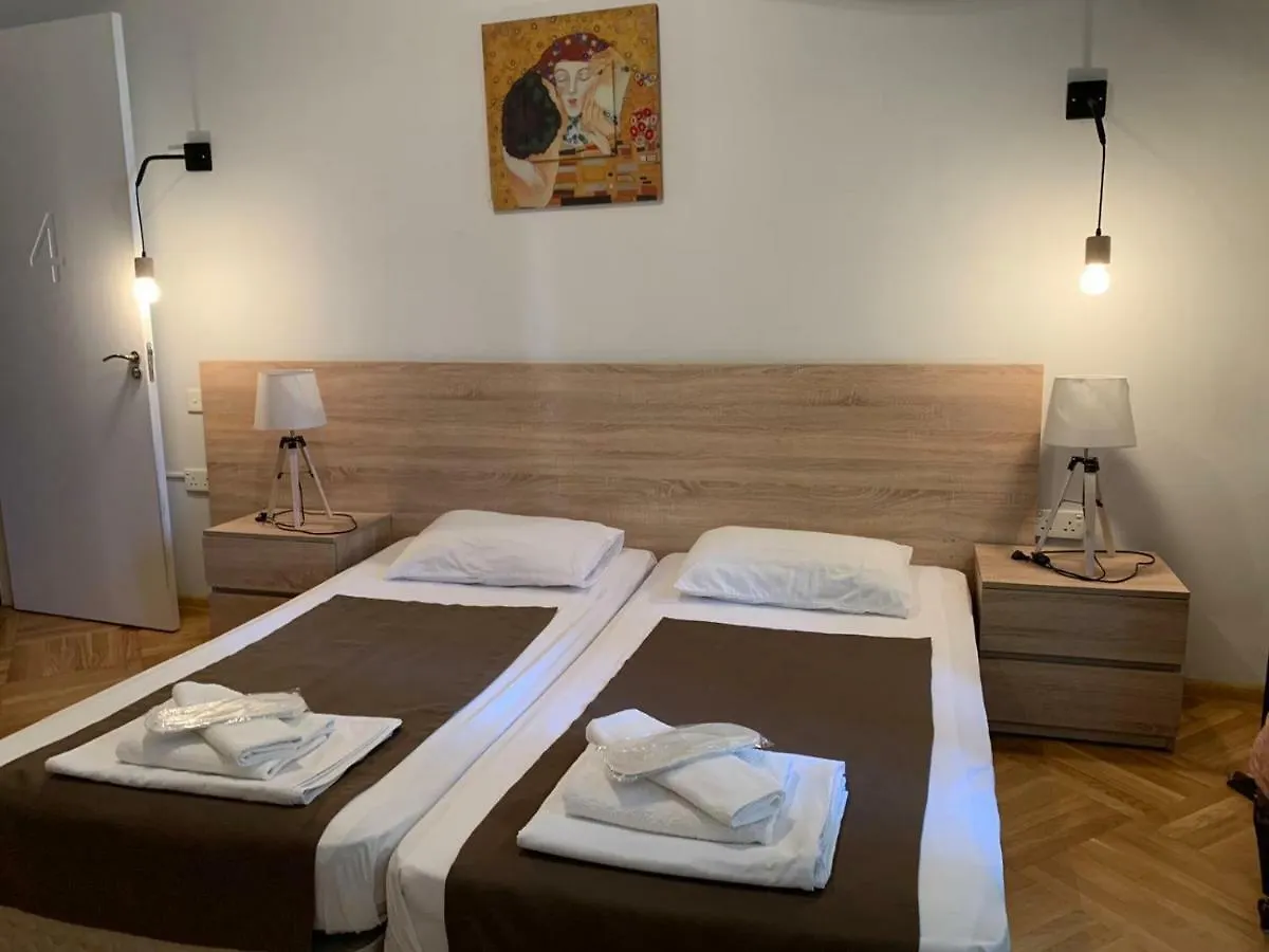 Piccolo Hotel Vake Тбилиси 0*,