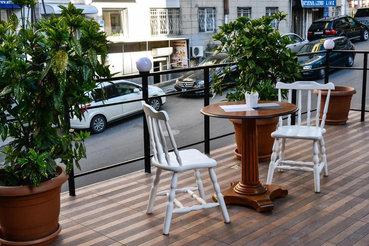 Piccolo Hotel Vake Тбилиси Апартаменты